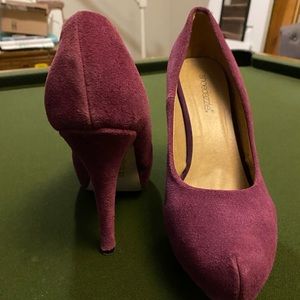 Suede purple heels Shoe Dazzle